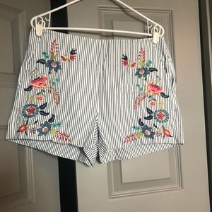Embroidered shorts